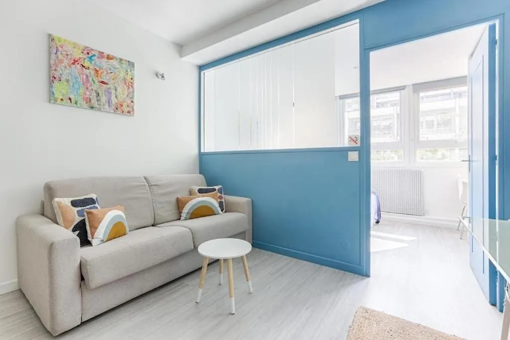 Charming Apartment Gambetta - Saint Fargeau II Paris